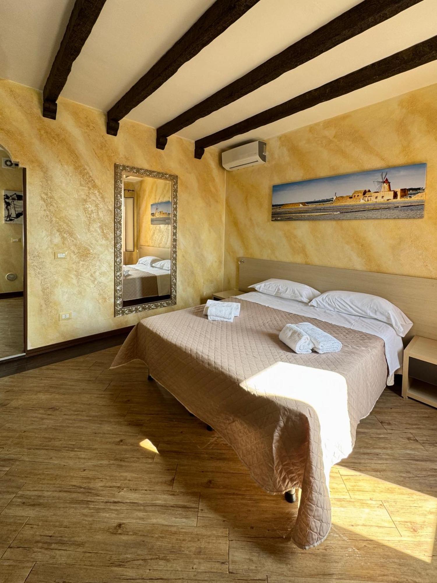 Summer Wind Apartments ตราปานี ภายนอก รูปภาพ