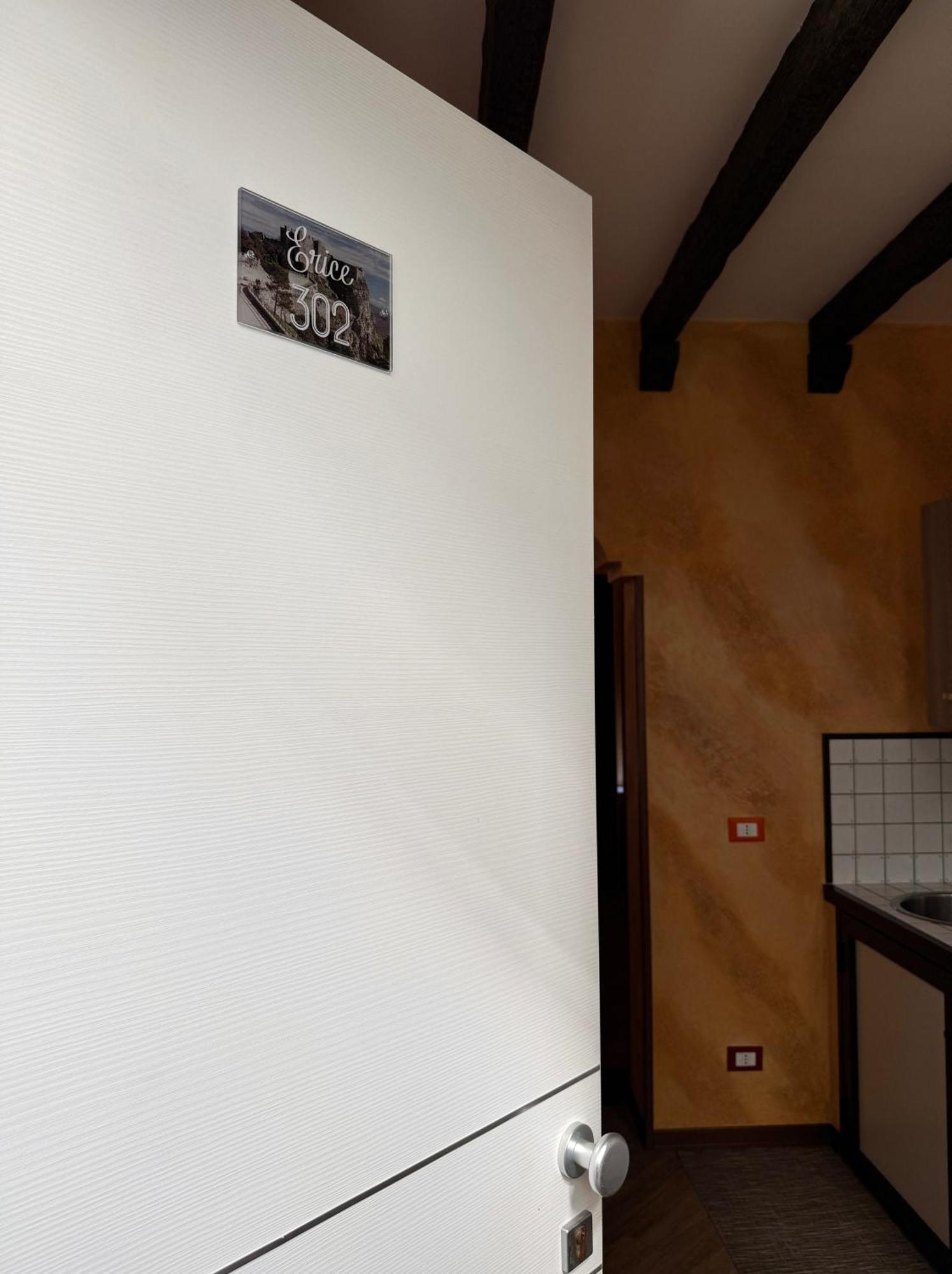 Summer Wind Apartments ตราปานี ภายนอก รูปภาพ