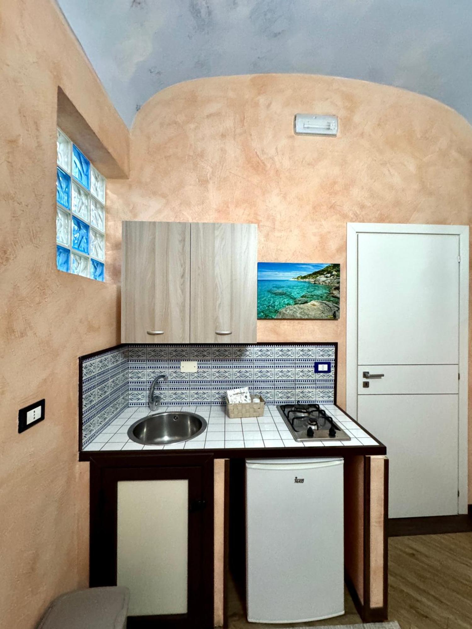 Summer Wind Apartments ตราปานี ภายนอก รูปภาพ