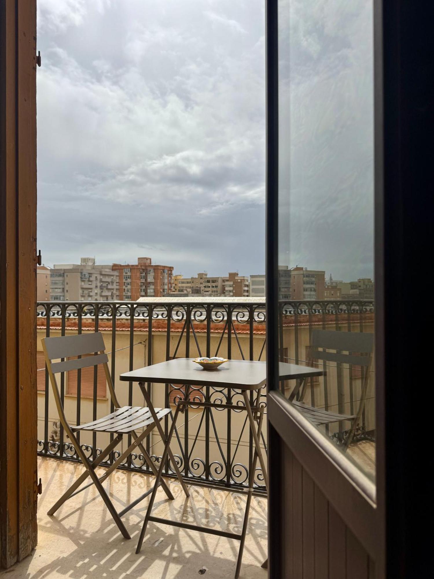 Summer Wind Apartments ตราปานี ภายนอก รูปภาพ